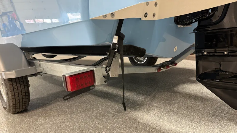 Slide: The Image of Boston Whaler 170 Montauk 2026 - 48