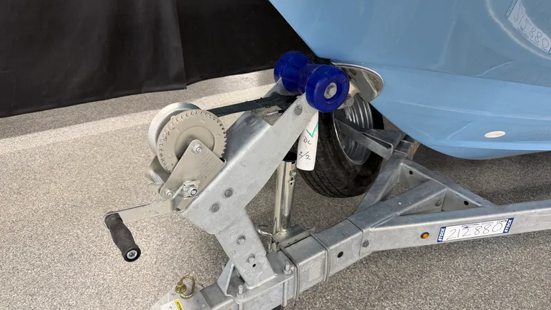 Slide: The Image of Boston Whaler 170 Montauk 2026 - 53