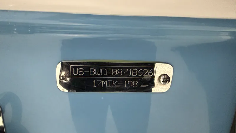 Slide: The Image of Boston Whaler 170 Montauk 2026 - 58