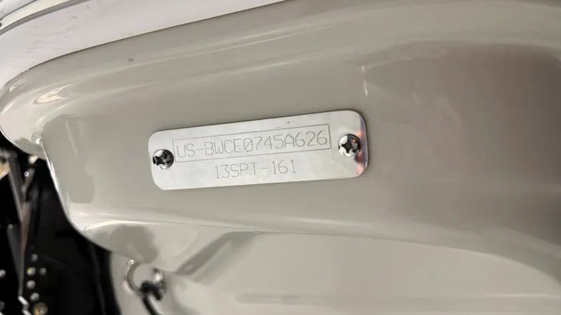 Slide: The Image of Boston Whaler 130 Super Sport 2026 - 47