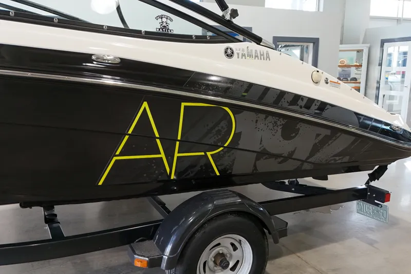 Slide: The Image of Yamaha AR192 2015 - 2