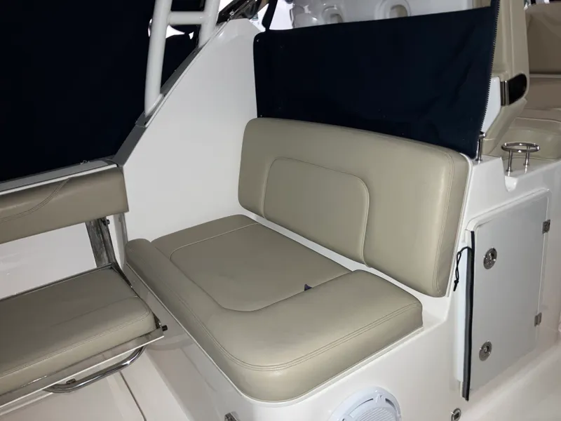 Slide: The Image of Pursuit DC 325 Dual Console 2016 - 15