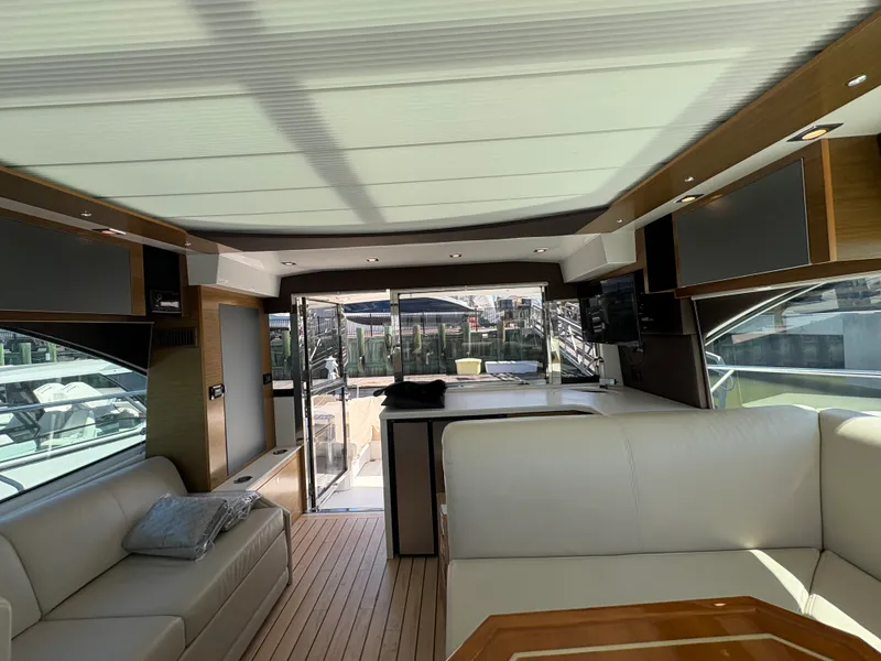 Slide: The Image of Cruisers 450 CANTIUS 2015 - 15