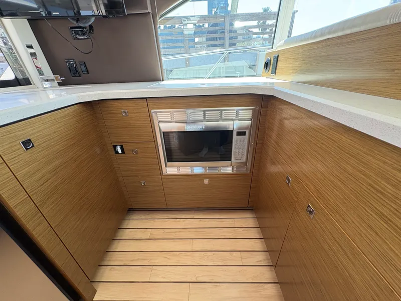 Slide: The Image of Cruisers 450 CANTIUS 2015 - 20