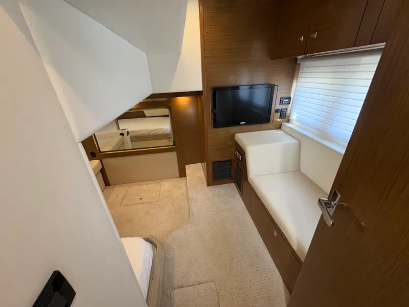 Slide: The Image of Cruisers 450 CANTIUS 2015 - 5