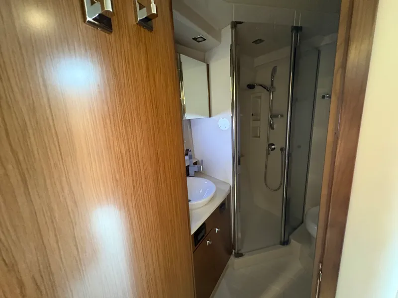 Slide: The Image of Cruisers 450 CANTIUS 2015 - 7