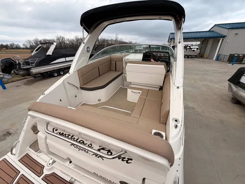 Slide: The Image of Sea Ray 260 SUNDANCER 2017 - 4