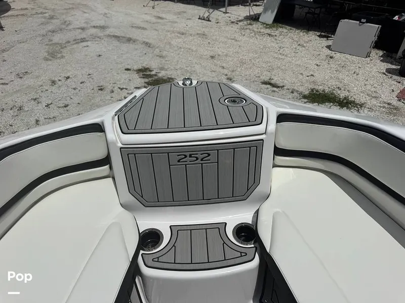 Slide: The Image of Yamaha 252S 2025 - 16639613