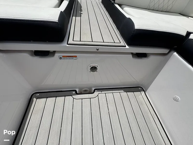 Slide: The Image of Yamaha 252S 2025 - 16639681