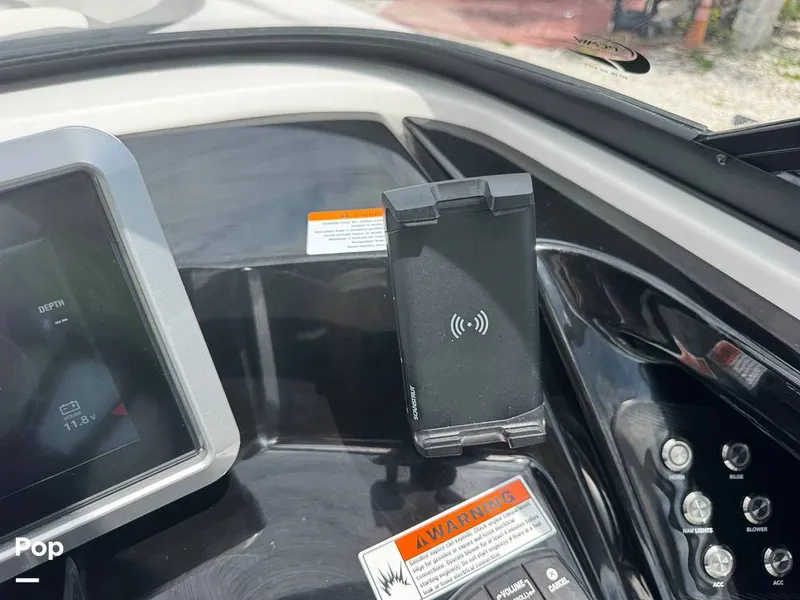 Slide: The Image of Yamaha 252S 2025 - 16639637