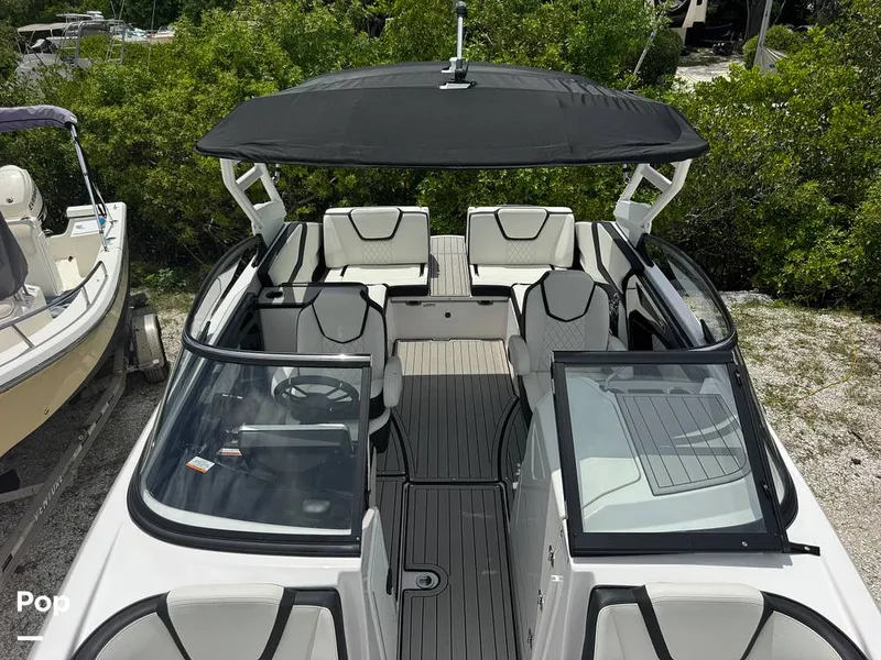 Slide: The Image of Yamaha 252S 2025 - 16639625