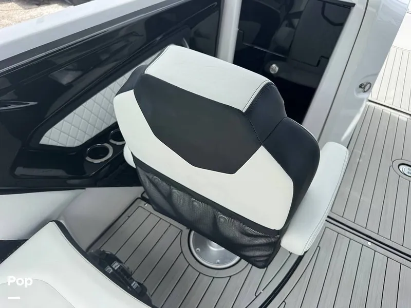 Slide: The Image of Yamaha 252S 2025 - 16639653