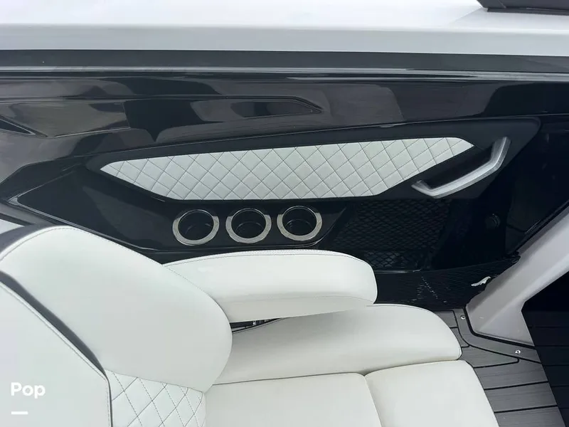 Slide: The Image of Yamaha 252S 2025 - 16639651