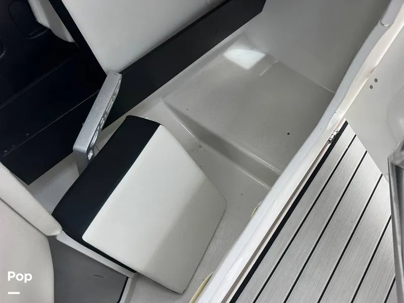 Slide: The Image of Yamaha 252S 2025 - 16639649