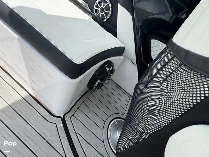 Slide: The Image of Yamaha 252S 2025 - 16639682