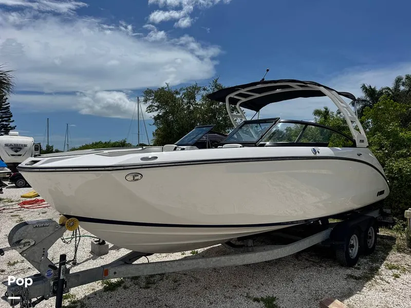 The Image of Yamaha 252S 2025 - 16639588
