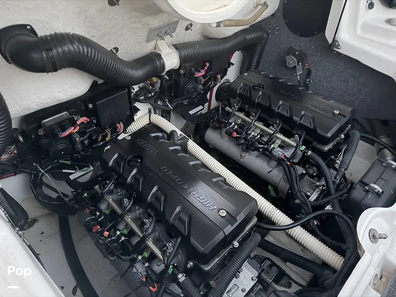 Slide: The Image of Yamaha 212 SS 2012 - 16661051