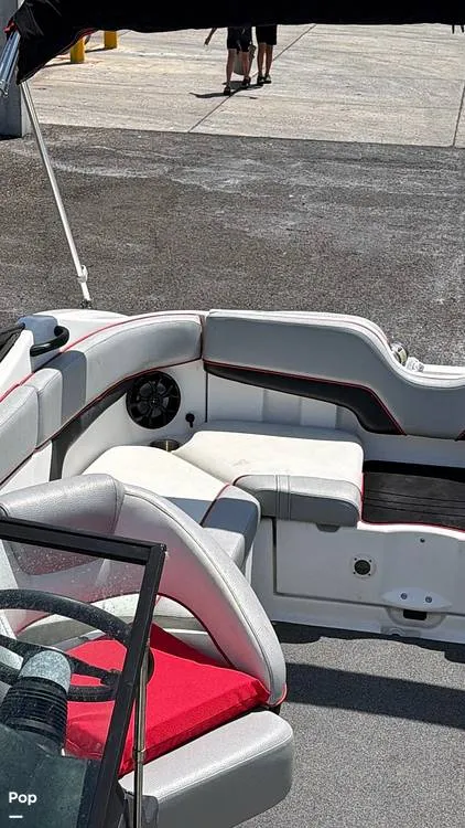 Slide: The Image of Yamaha 212 SS 2012 - 16661043