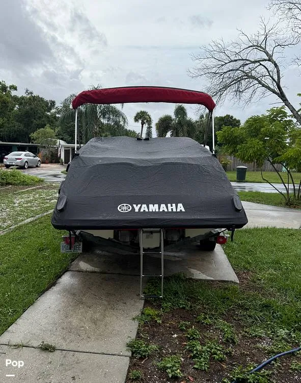 Slide: The Image of Yamaha 212 SS 2012 - 16620644