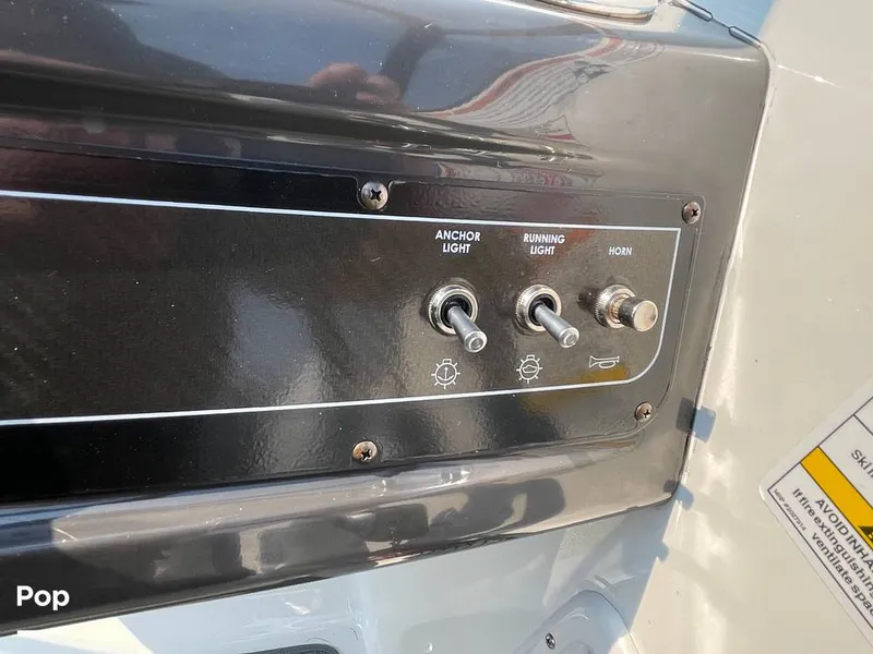 Slide: The Image of Bayliner VR5 BR 2021 - 16664736