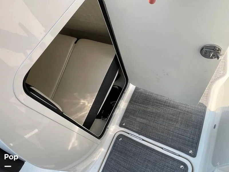 Slide: The Image of Bayliner VR5 BR 2021 - 16664737