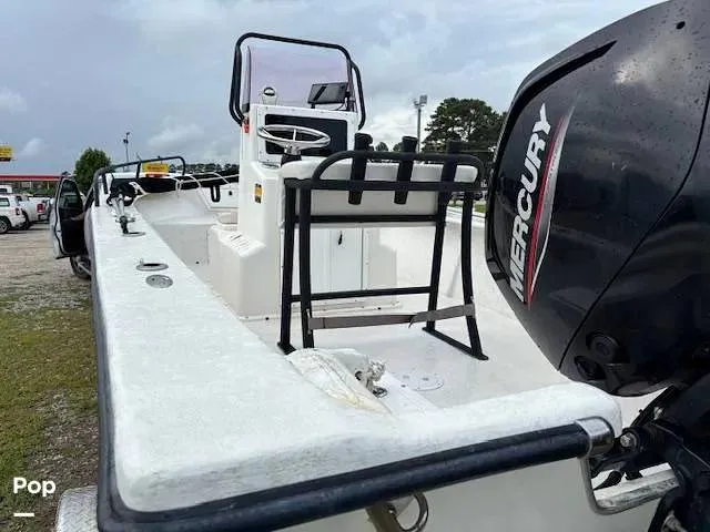 Slide: The Image of May-Craft 1800 Skiff 2021 - 16611021