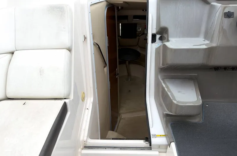 Slide: The Image of Regal 2565 Window Express 2008 - 16626195