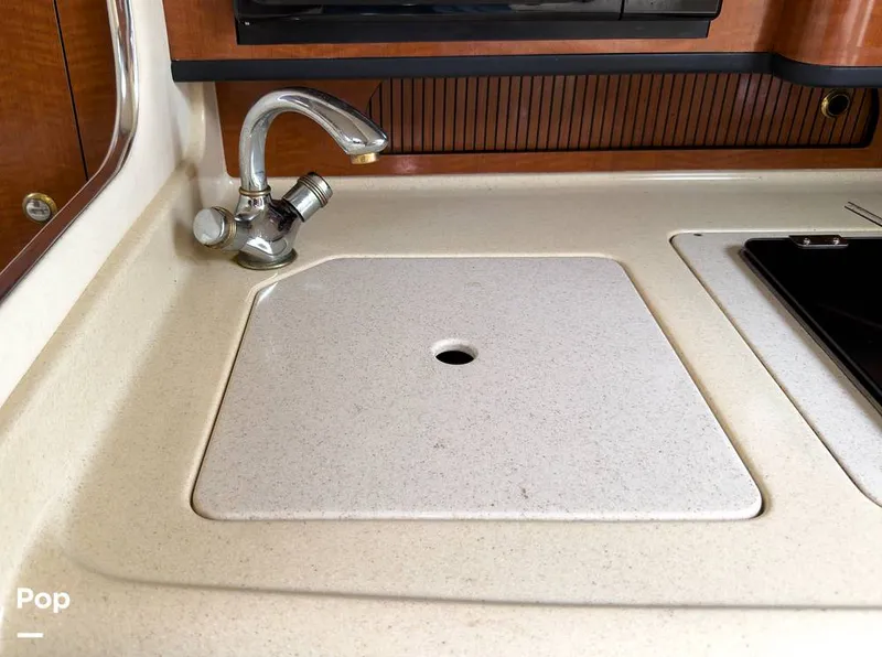 Slide: The Image of Sea Ray 280 Sundancer 2004 - 16627876