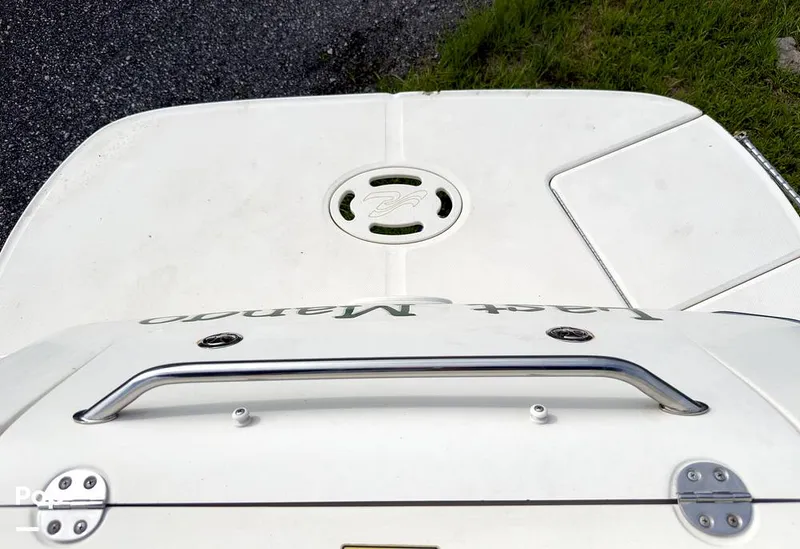 Slide: The Image of Sea Ray 280 Sundancer 2004 - 16627839