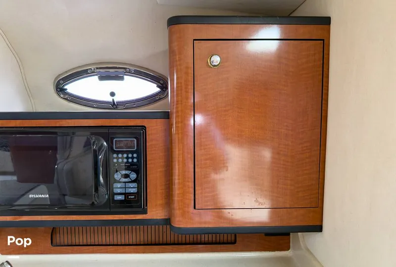 Slide: The Image of Sea Ray 280 Sundancer 2004 - 16627873