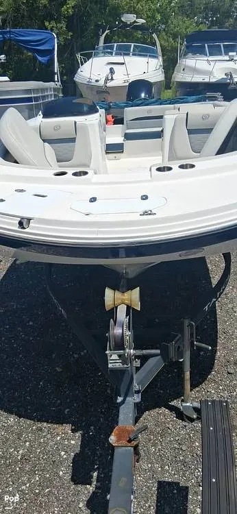 Slide: The Image of Hurricane Sundeck Sport 192 2022 - 16613018