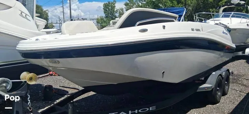 Slide: The Image of Hurricane Sundeck Sport 192 2022 - 16613027