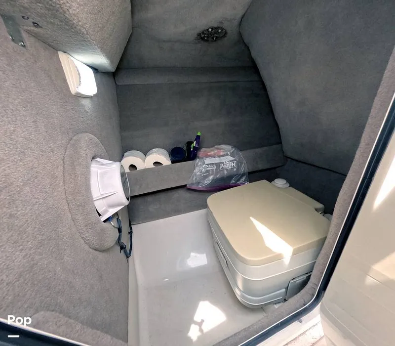 Slide: The Image of Sea Ray 240 Select 2005 - 16657049