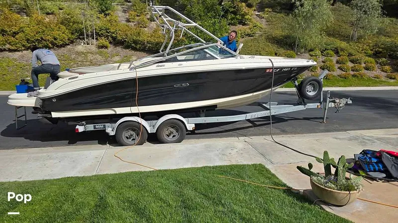 Slide: The Image of Sea Ray 240 Select 2005 - 16615917