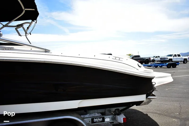 Slide: The Image of Sea Ray 240 Select 2005 - 16657116