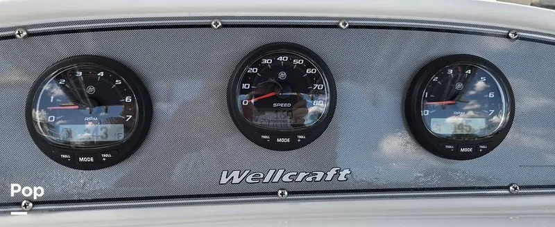 Slide: The Image of Wellcraft CCF 32 2004 - 16637337