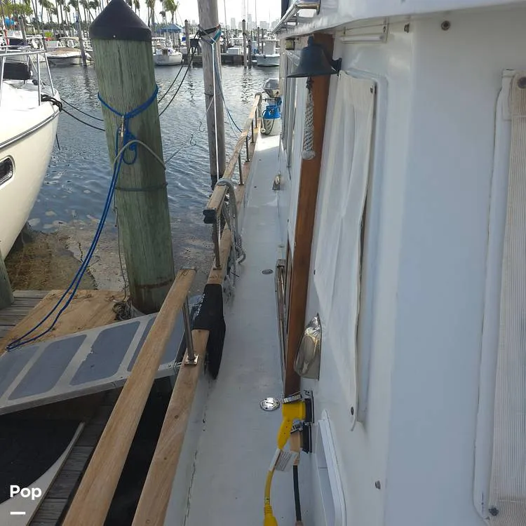Slide: The Image of Marine Trader 44 1978 - 16656476