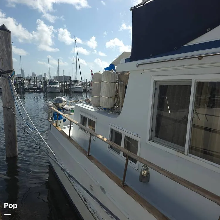 Slide: The Image of Marine Trader 44 1978 - 16656468