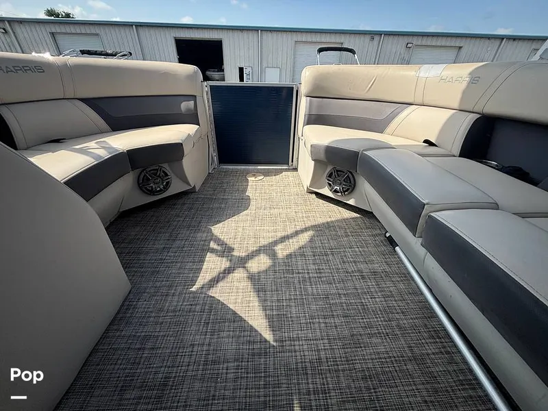 Slide: The Image of Harris 230 Cruiser 2023 - 16625947