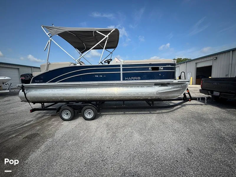 Slide: The Image of Harris 230 Cruiser 2023 - 16625886