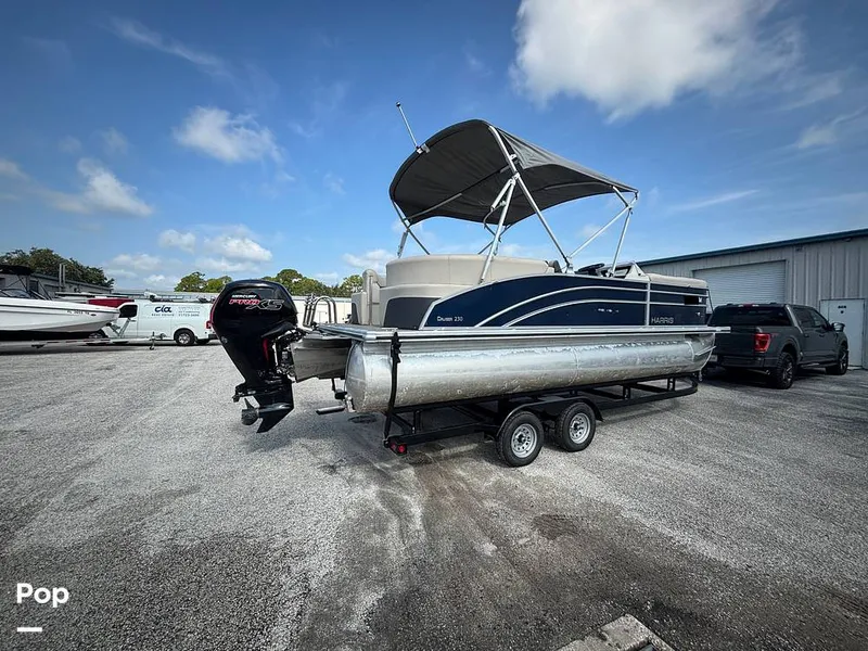Slide: The Image of Harris 230 Cruiser 2023 - 16625882