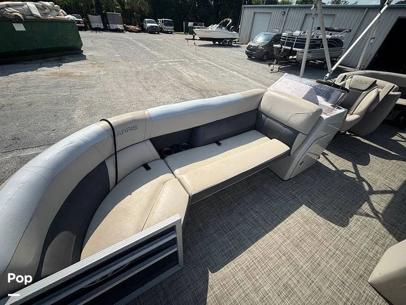 Slide: The Image of Harris 230 Cruiser 2023 - 16625906