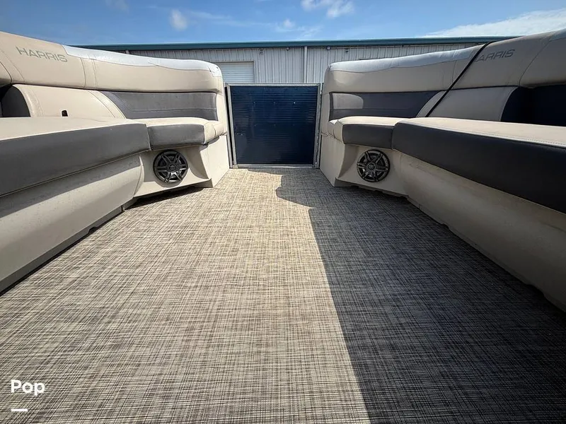 Slide: The Image of Harris 230 Cruiser 2023 - 16625946