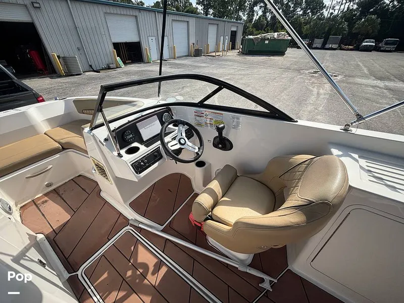 Slide: The Image of Bayliner DX2200 2023 - 16625142