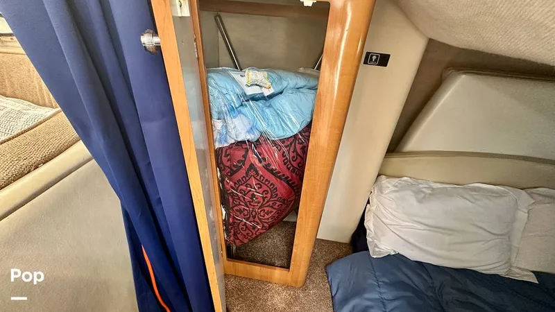 Slide: The Image of Hanging Locker - 16642780