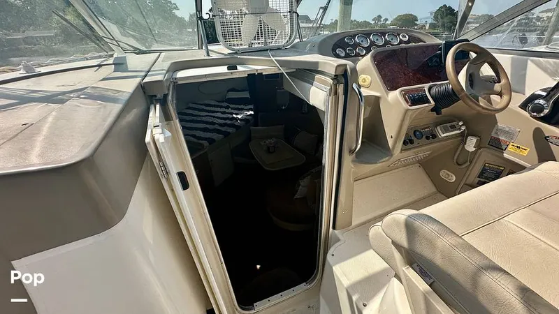 Slide: The Image of Bayliner 3055 Ciera 2002 - 16642826