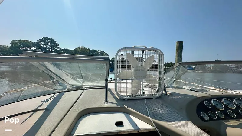 Slide: The Image of Bayliner 3055 Ciera 2002 - 16642684