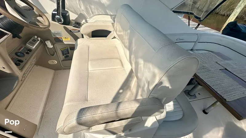 Slide: The Image of Bayliner 3055 Ciera 2002 - 16642686