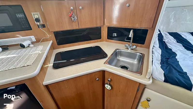 Slide: The Image of Bayliner 3055 Ciera 2002 - 16642792