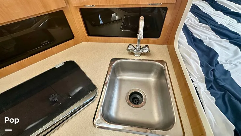 Slide: The Image of Kitchen Sink: Single - 16642794